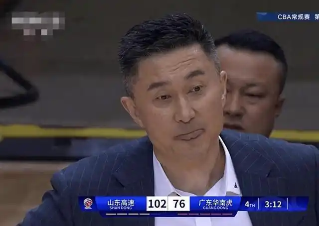 篮球冠军电影_18岁篮球冠军_篮球冠军是谁